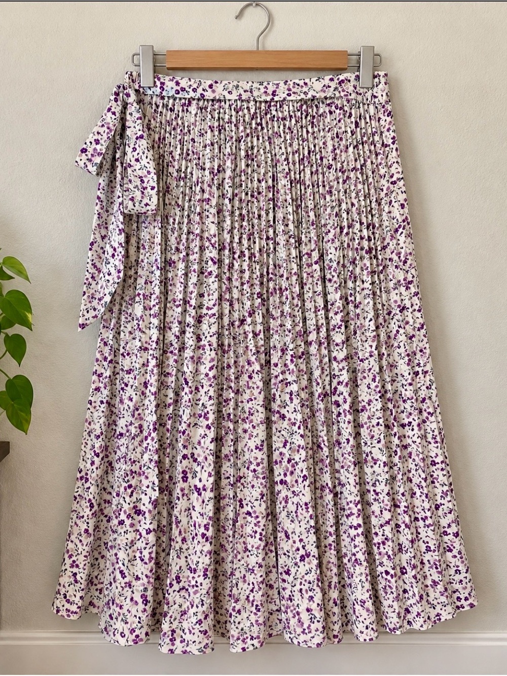 Skies Are Blue Cream Pleated Floral Circle Skirt with Purple Print